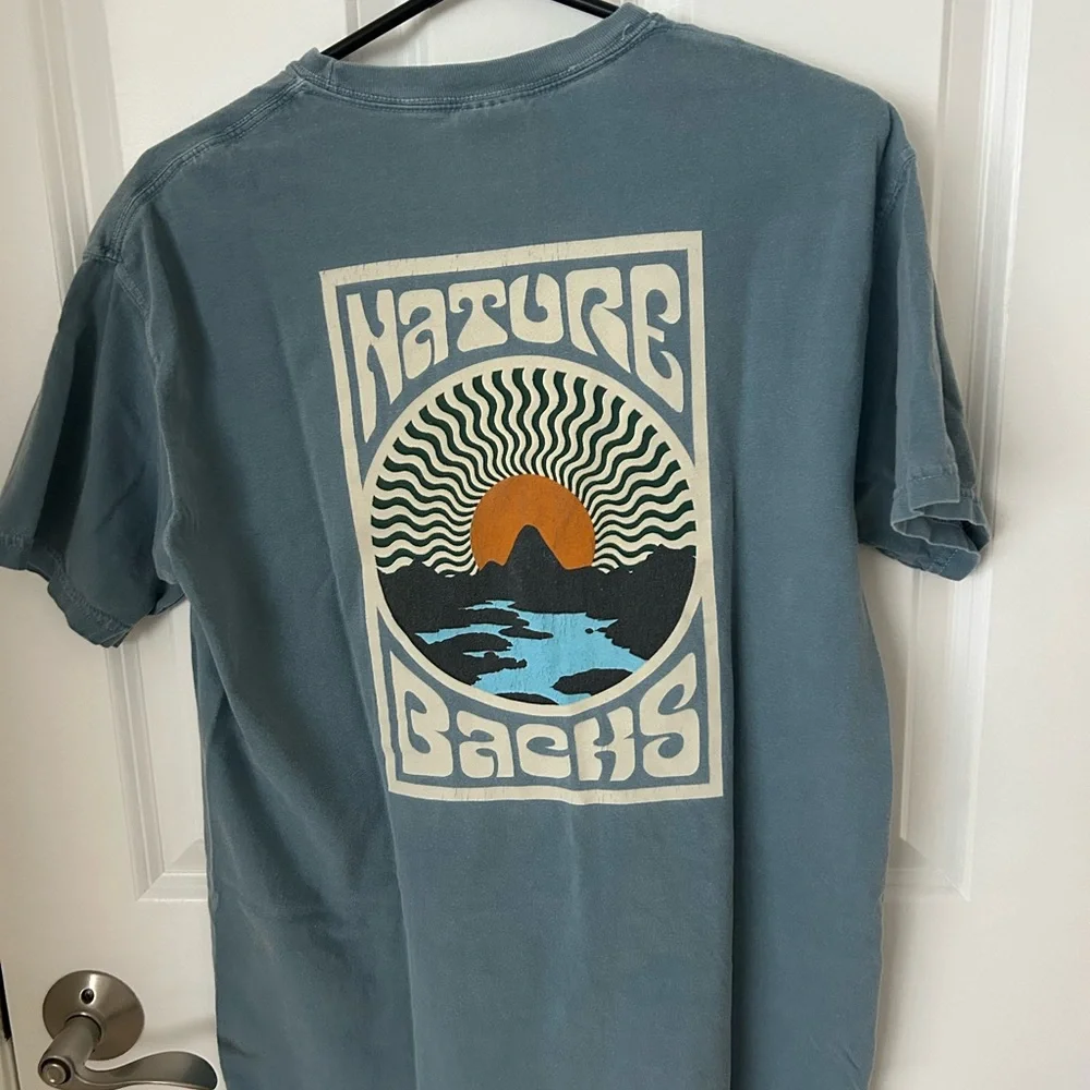 Nature Backs Women’s T Shirt in Breeze - Picture 3 of 3